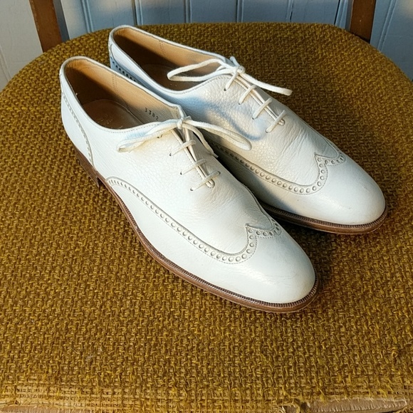 Neiman Marcus Shoes - Gravati Neiman Marcus white wingtip oxfords 8.5 N